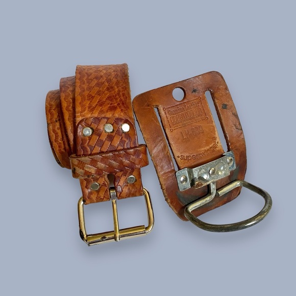 Vintage Hand Tooled Leather Belt w/ Action Leathercraft Superswinger Hammer Loop - Picture 2 of 12